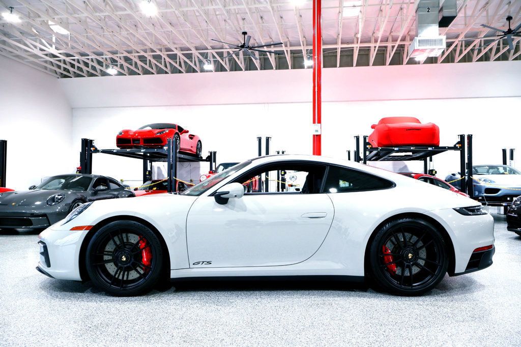 2022 Porsche CARRERA 4GTS CPE CHALK...8,990 Miles...Giant Option Spec!! - 22900762 - 2