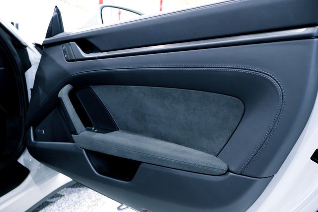 2022 Porsche CARRERA 4GTS CPE CHALK...8,990 Miles...Giant Option Spec!! - 22900762 - 31
