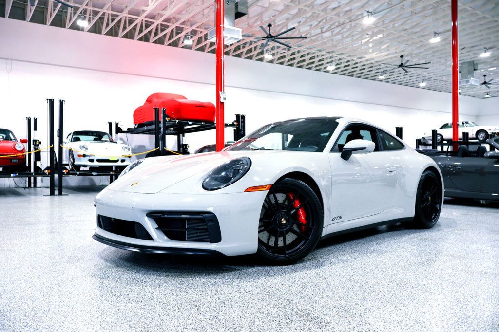 2022 Porsche CARRERA 4GTS CPE CHALK...8,990 Miles...Giant Option Spec!! - 22900762 - 4