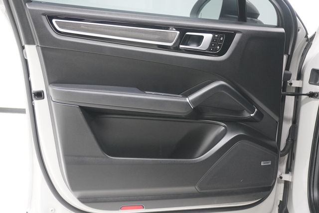 2022 Porsche Cayenne  - 23014642 - 13