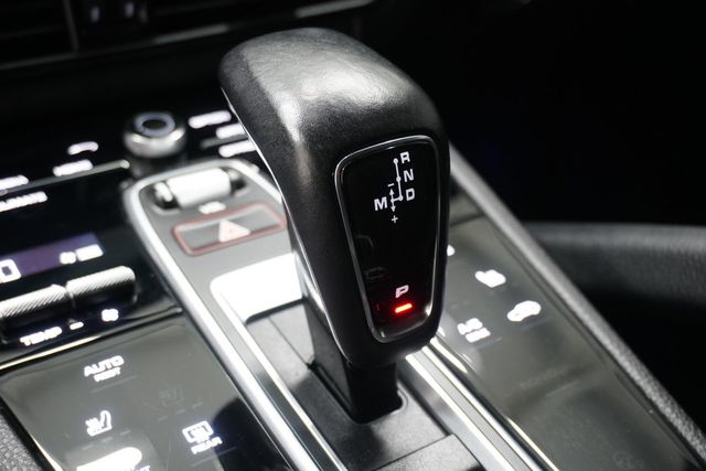 2022 Porsche Cayenne  - 23014642 - 25