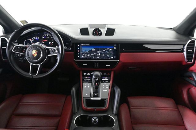 2022 Porsche Cayenne AWD - 22990780 - 10
