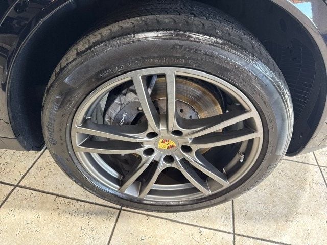 2022 Porsche Cayenne AWD - 22940826 - 10