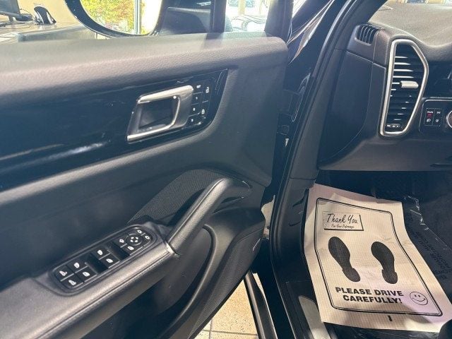2022 Porsche Cayenne AWD - 22940826 - 15