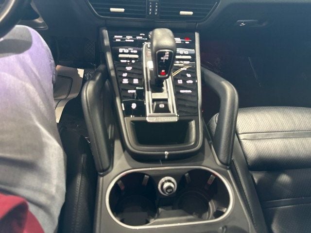2022 Porsche Cayenne AWD - 22940826 - 27