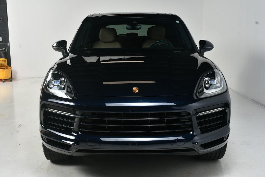 2022 Porsche Cayenne Base photo 15