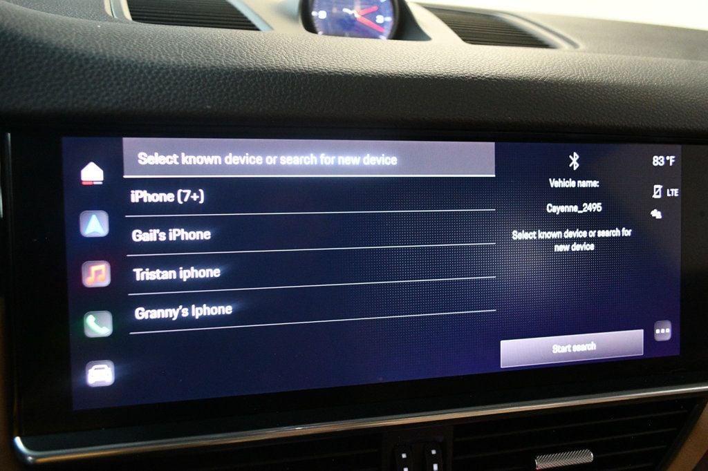 2022 Porsche Cayenne Base photo 51