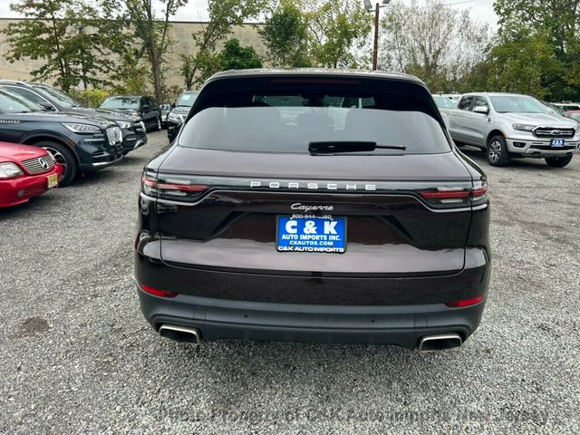 2022 Porsche Cayenne AWD - 22931641 - 10