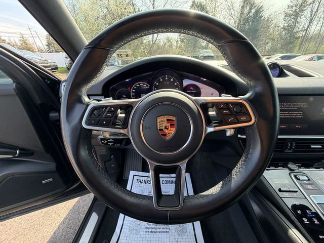 2022 Porsche Cayenne AWD with Premium Package & Front Seat Ventilation - 23008372 - 13