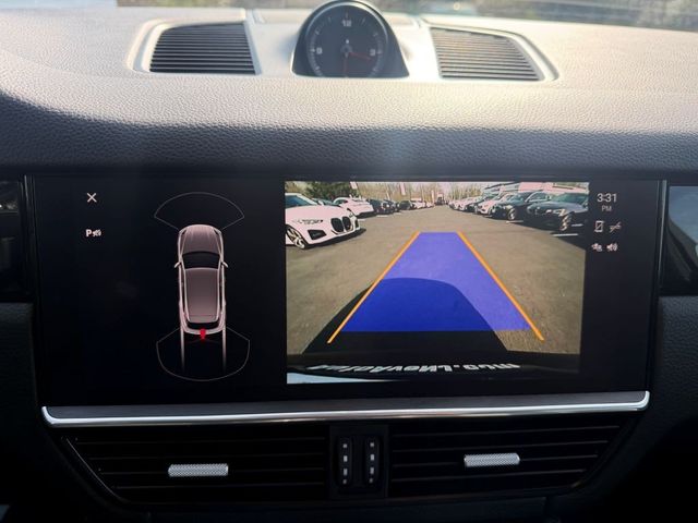 2022 Porsche Cayenne AWD with Premium Package & Front Seat Ventilation - 23008372 - 19