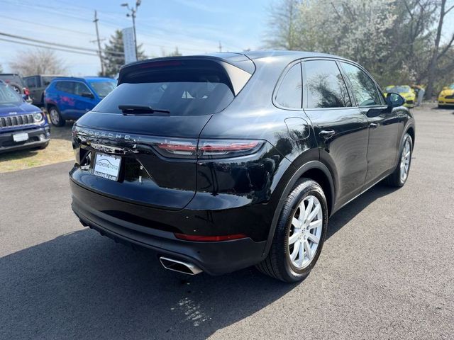 2022 Porsche Cayenne AWD with Premium Package & Front Seat Ventilation - 23008372 - 2