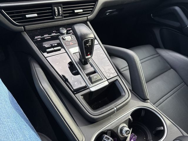 2022 Porsche Cayenne Base - 22971482 - 16