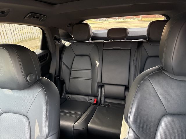 2022 Porsche Cayenne Base - 22971482 - 18