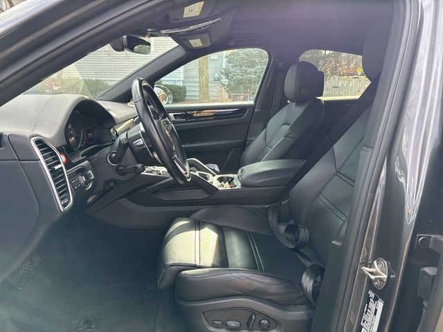 2022 Porsche Cayenne Coupe AWD - 22971482 - 7