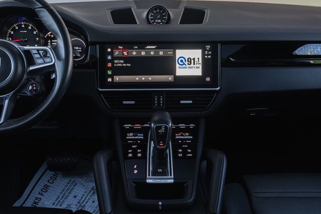 2022 Porsche Cayenne Coupe AWD - 22936249 - 17