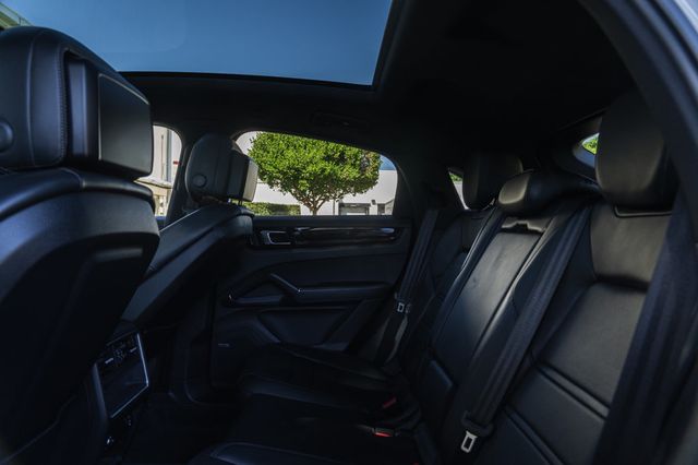 2022 Porsche Cayenne Coupe AWD - 22936249 - 20
