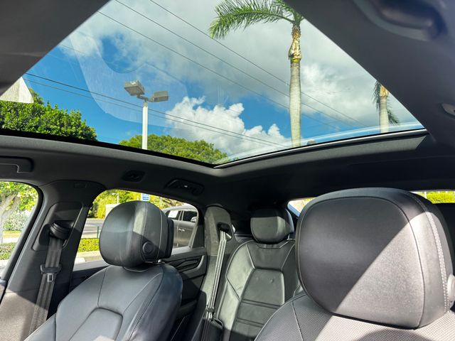 2022 Porsche Cayenne Coupe AWD - 22936249 - 6