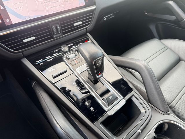 2022 Porsche Cayenne Coupe AWD - 22936249 - 8