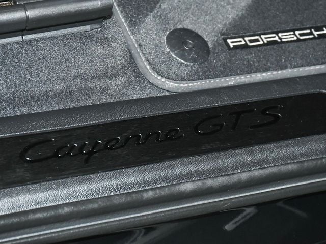 2022 Porsche Cayenne GTS - 22920709 - 18