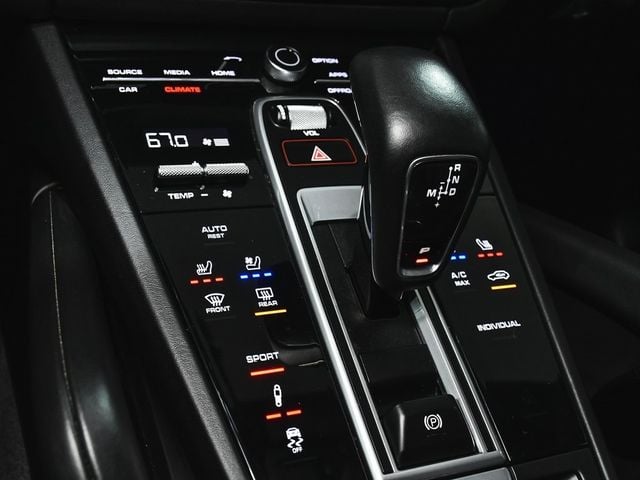 2022 Porsche Cayenne GTS - 22920709 - 37