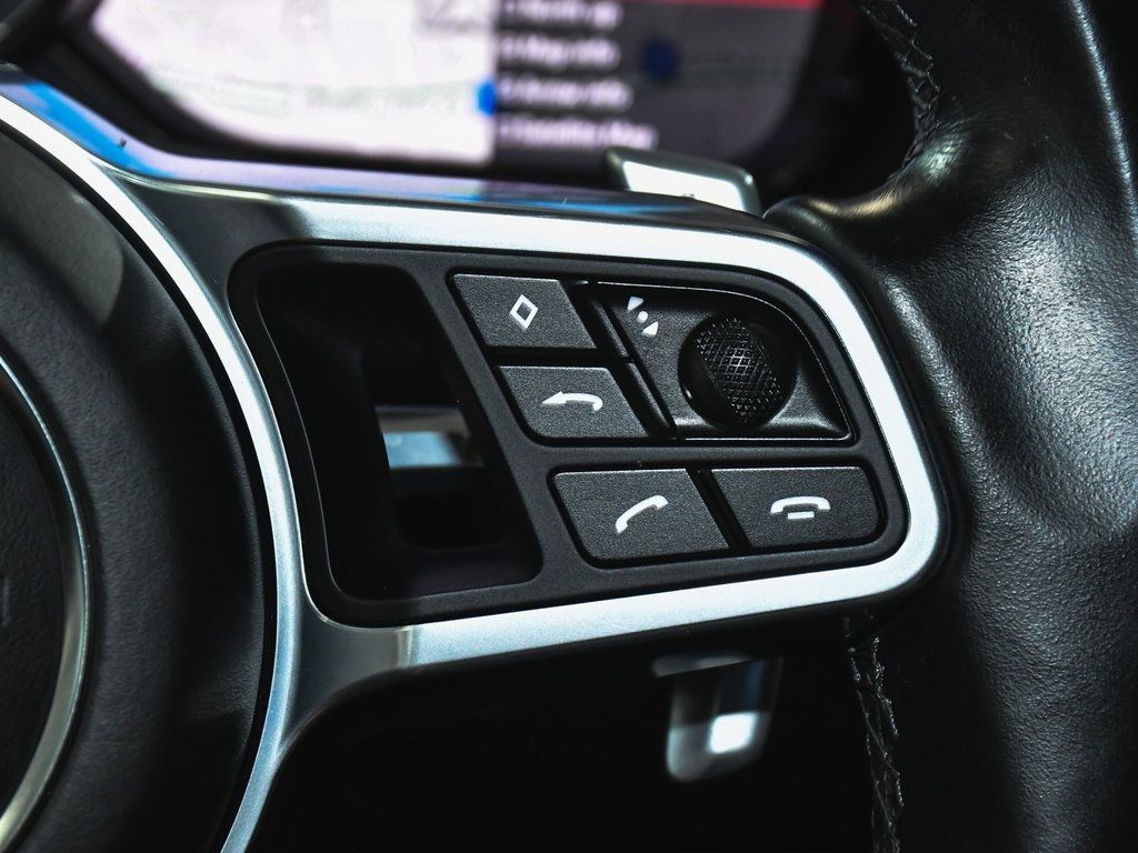 2022 Porsche Cayenne GTS photo 29
