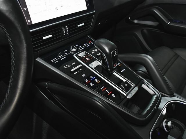 2022 Porsche Cayenne GTS - 22920709 - 50