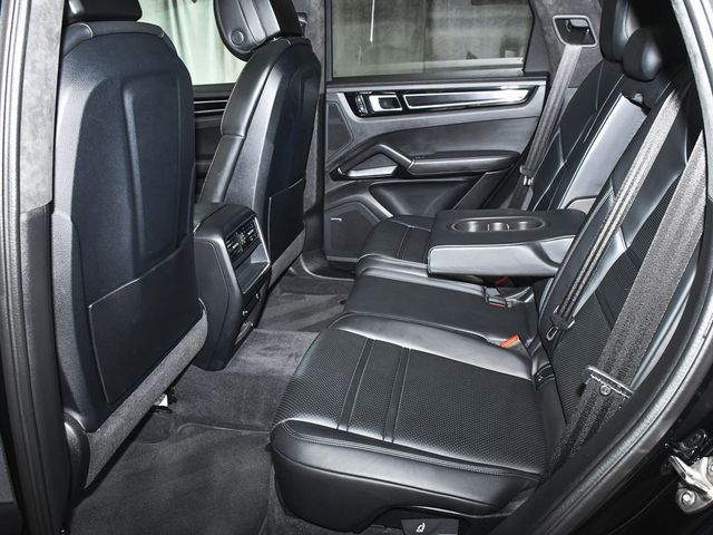 2022 Porsche Cayenne GTS - 22920709 - 60
