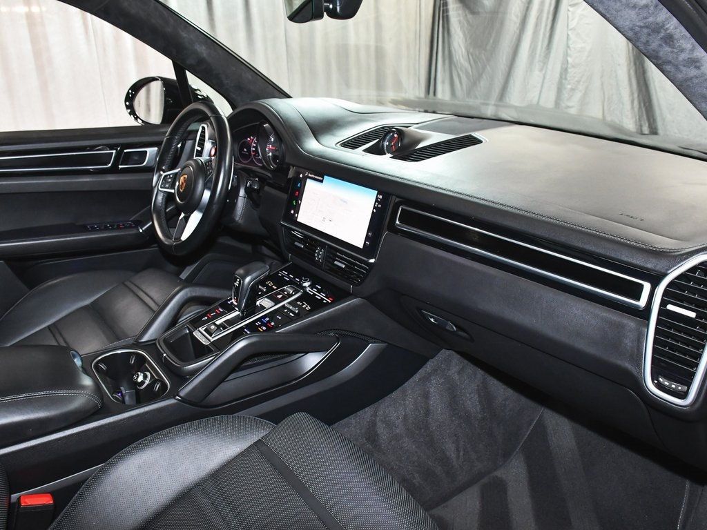 2022 Porsche Cayenne GTS photo 51