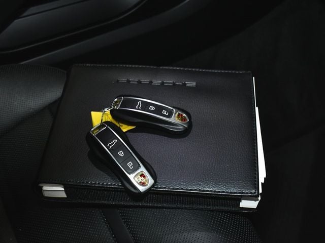 2022 Porsche Cayenne GTS - 22920709 - 70