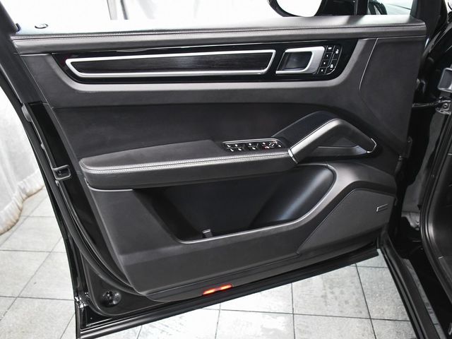 2022 Porsche Cayenne GTS - 22920709 - 8