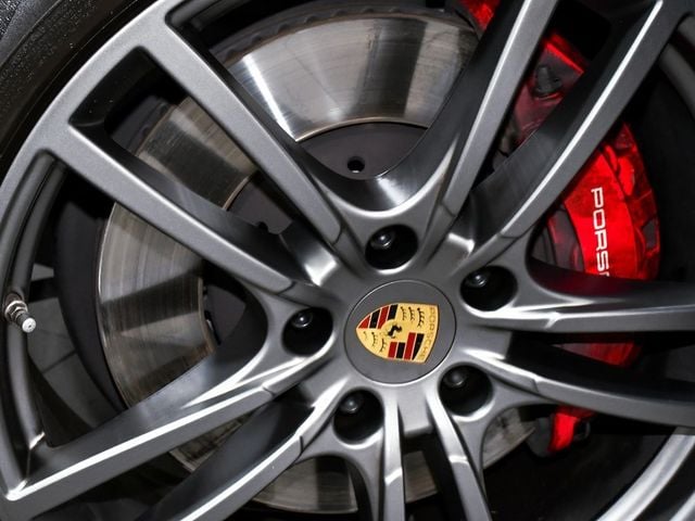 2022 Porsche Cayenne GTS - 22920709 - 96