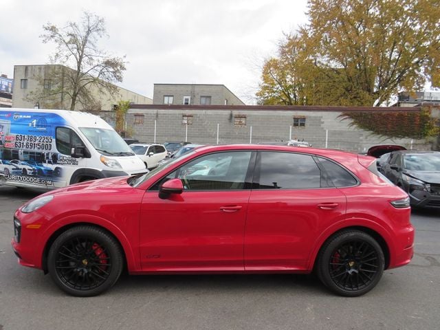 2022 Porsche Cayenne GTS AWD - 22924532 - 3