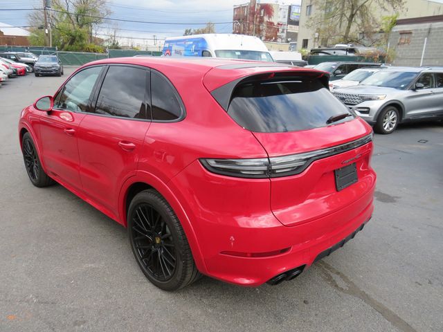 2022 Porsche Cayenne GTS AWD - 22924532 - 4