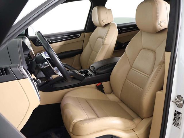 2022 Porsche Cayenne GTS AWD - 22965833 - 31