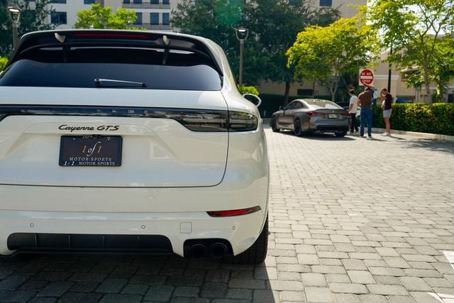 2022 Porsche Cayenne GTS AWD - 23062311 - 25