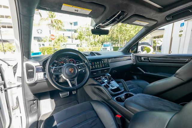 2022 Porsche Cayenne GTS AWD - 23062311 - 2