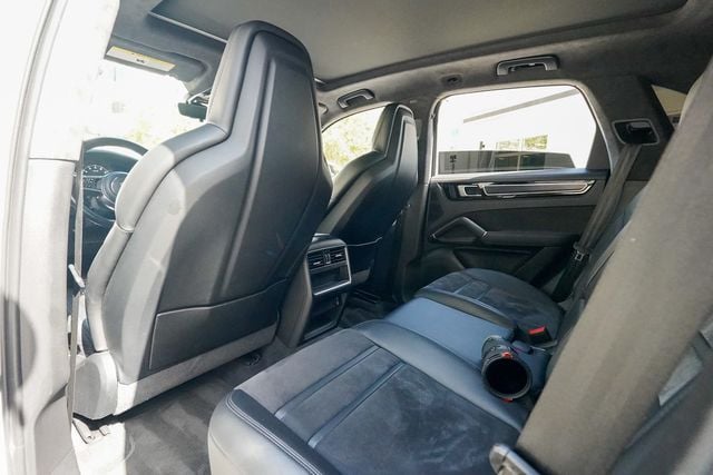 2022 Porsche Cayenne GTS AWD - 23062311 - 77