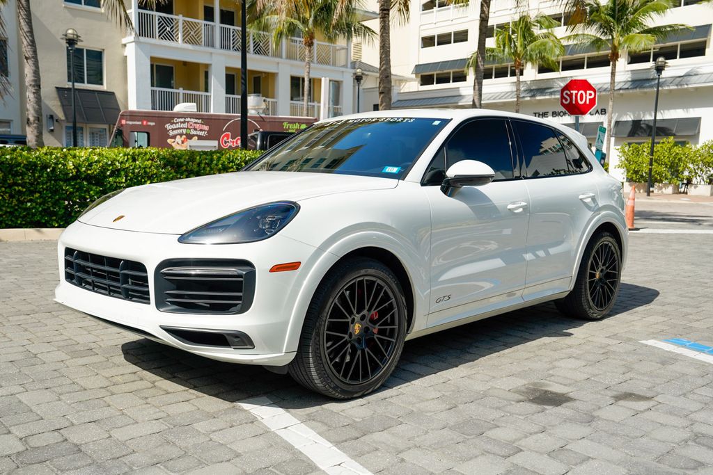 2022 Porsche Cayenne GTS AWD - 23062311 - 7