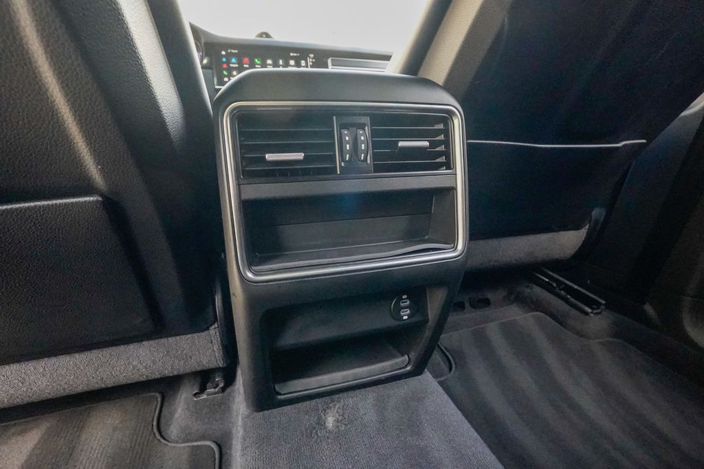 2022 Porsche Cayenne GTS AWD - 23062311 - 84