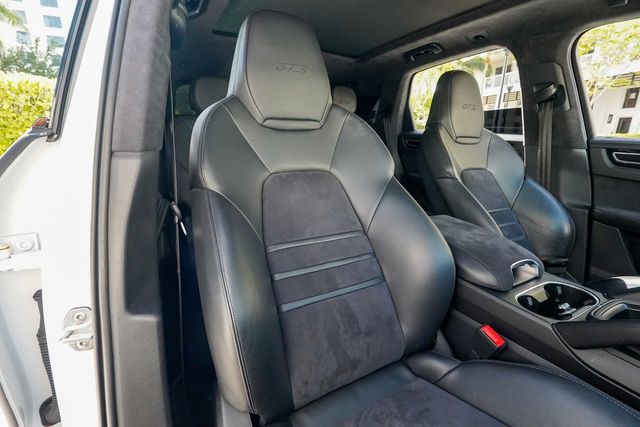 2022 Porsche Cayenne GTS AWD - 23062311 - 91