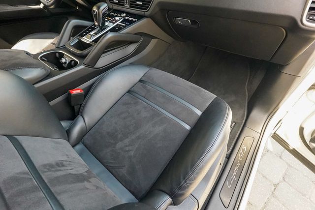 2022 Porsche Cayenne GTS AWD - 23062311 - 92