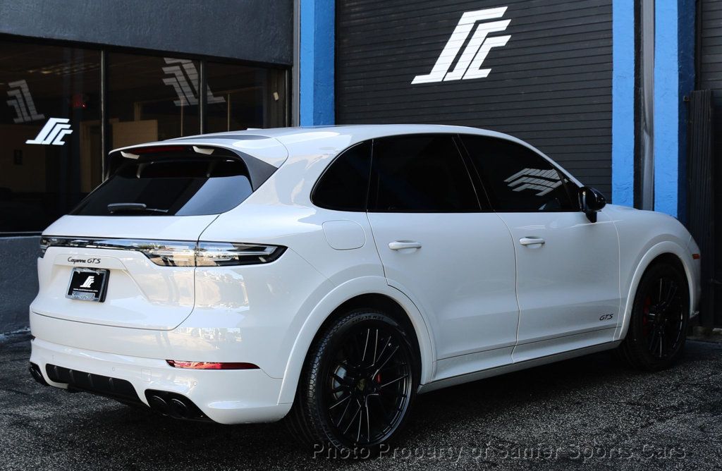 2022 Porsche Cayenne GTS AWD - 22682201 - 5