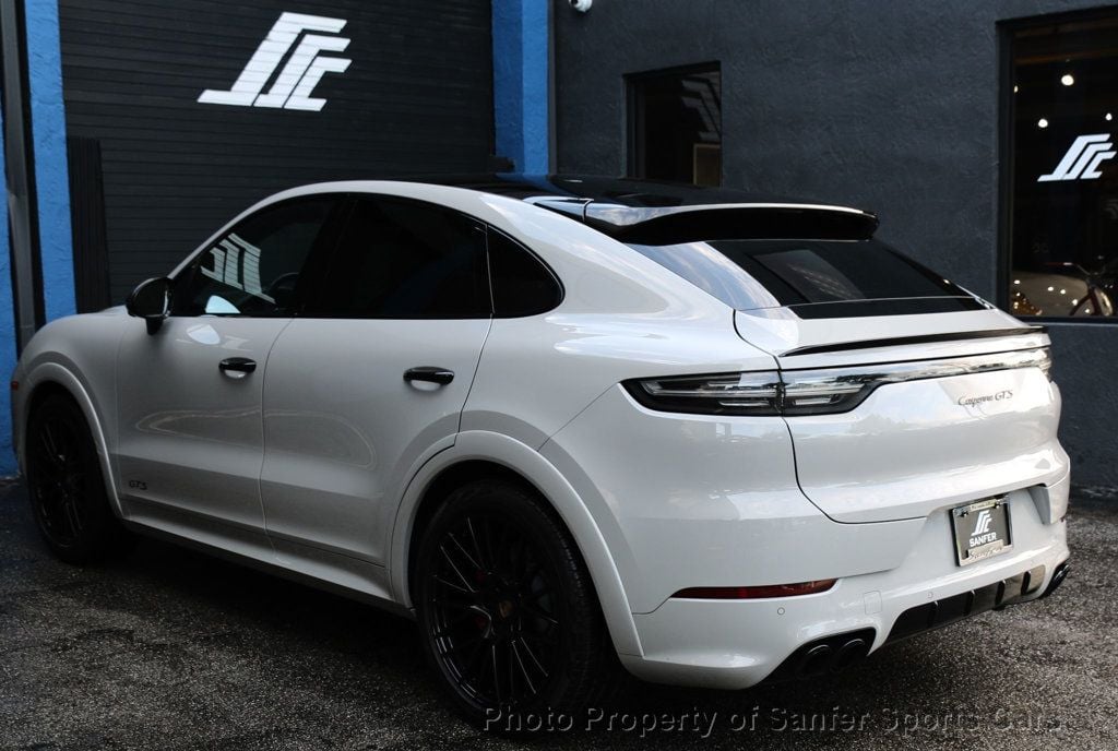 2022 Porsche Cayenne GTS Coupe AWD - 22672638 - 4