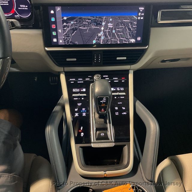 2022 Porsche Cayenne GTS Coupe AWD - 23029896 - 9