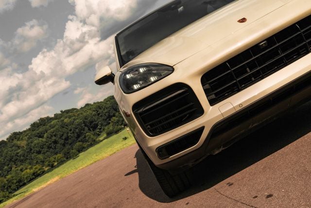 2022 Porsche Cayenne MSRP$109740/PremiumPkgPlus/Heated&CooledSeats/22"CayenneWheels - 23063774 - 13