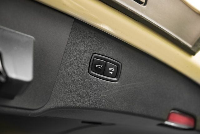 2022 Porsche Cayenne MSRP$109740/PremiumPkgPlus/Heated&CooledSeats/22"CayenneWheels - 23063774 - 21