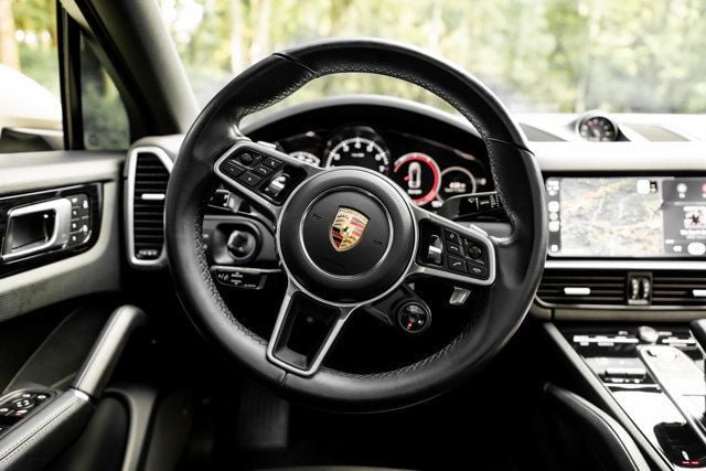 2022 Porsche Cayenne MSRP$109740/PremiumPkgPlus/Heated&CooledSeats/22"CayenneWheels - 23063774 - 29