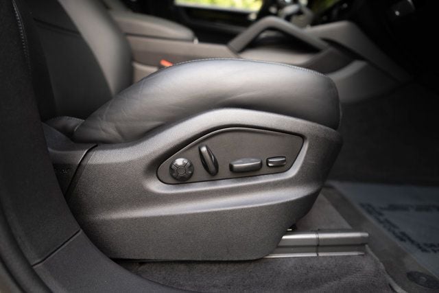2022 Porsche Cayenne MSRP$109740/PremiumPkgPlus/Heated&CooledSeats/22"CayenneWheels - 23063774 - 43