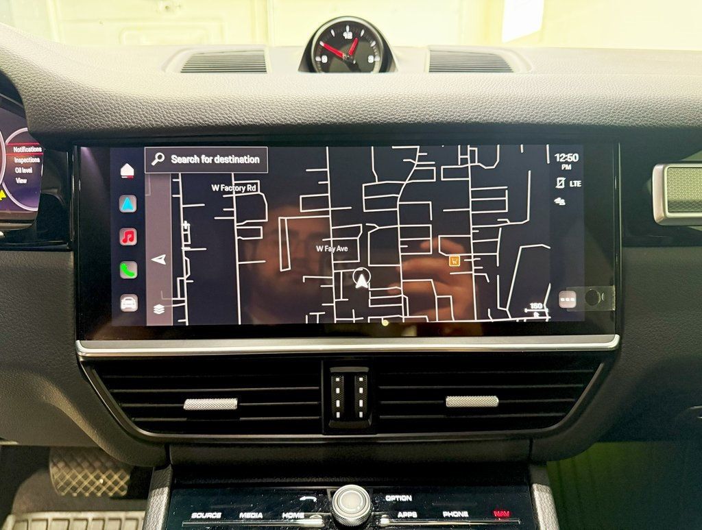 2022 Porsche Cayenne Platinum Edition AWD - 22911966 - 16