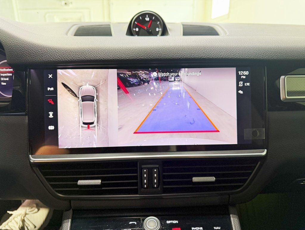 2022 Porsche Cayenne Platinum Edition AWD - 22911966 - 17